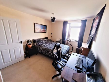 2 bedroom flat to rent - Photo 3