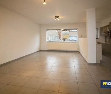 Nabij centrum gelegen instapklaar gelijkvloers appartement met 1 sl... - Photo 4