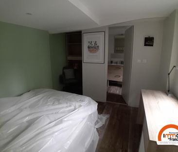 Location Appartement 2 pièces 28m² - Photo 2