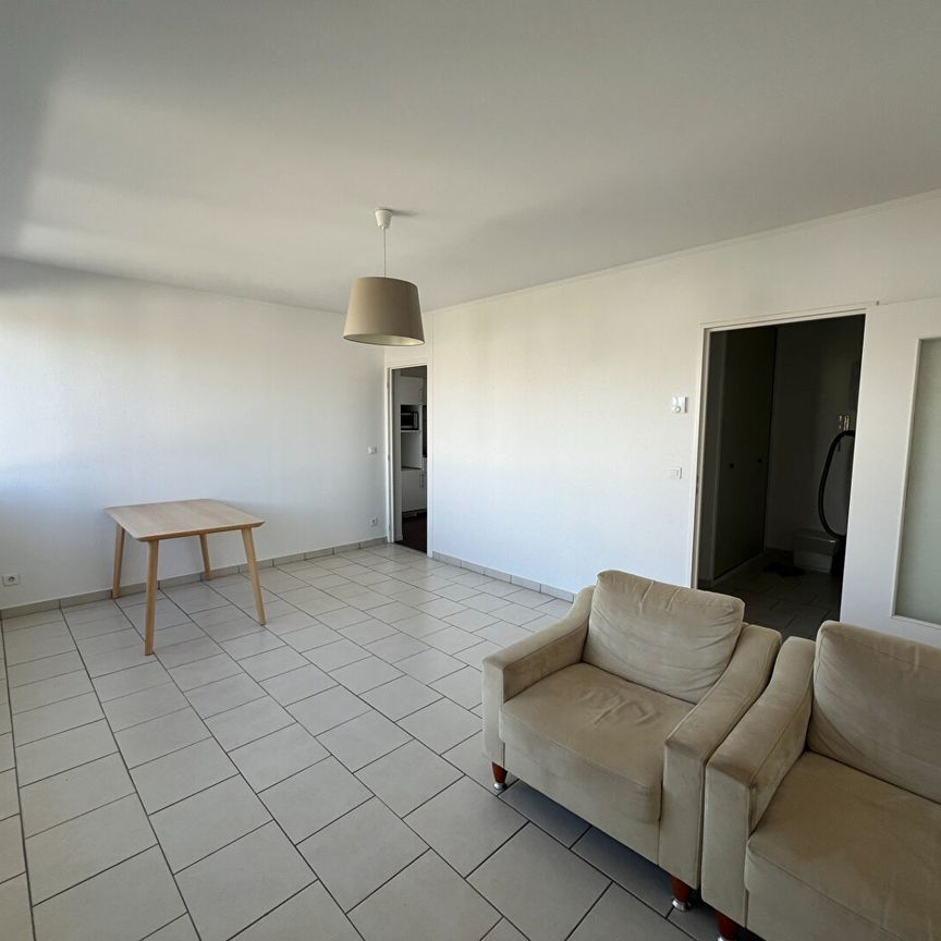 Location Appartement 2 pièces 50m² - Photo 1