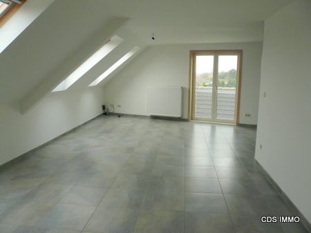 INSTAPKLAAR APPARTEMENT MET GARAGE - Photo 1