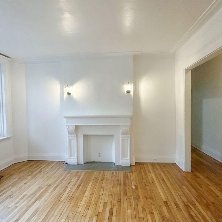 3½ For Rent — Westmount — $1699/mo - Photo 1