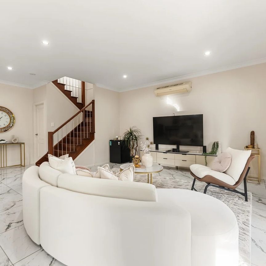 Spacious 5 Bedroom Home with Two Master Suites & Lake Views - Photo 1