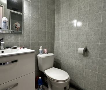 Location Appartement 2 pièces 44m² MARTIGUES 13500 - Photo 5