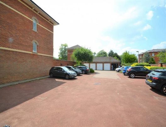 2 Bedroom Apartment To Let - Photo 1