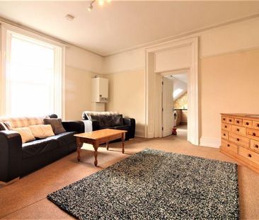 4 bedroom maisonette to rent - Photo 3