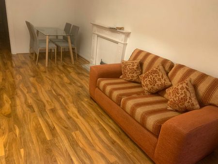 North Grange Mews,Ls6 - Photo 4