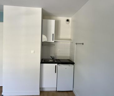 Location Appartement 1 pièce 23m² NANTES 44300 - Photo 2