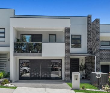 Park Facing | Ideal for Family Living - Photo 2