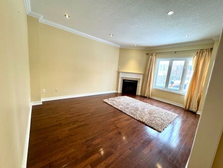 For Lease - 15 Peterkin Road, Markham, Ontario - Photo 2