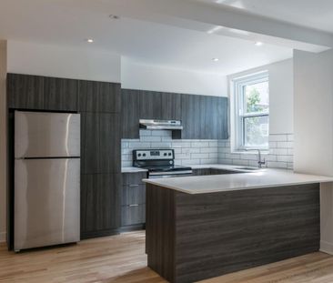 2105 Chomedey Street - Photo 1