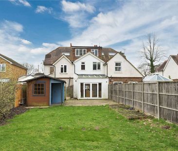 A beautifully presented four bedroom terraced home offering generou... - Photo 6