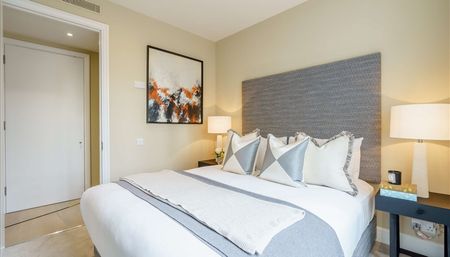 Circus Apartments, London - Photo 5