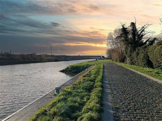 Appartement te huur - Photo 1
