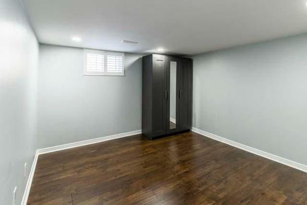 For Lease - 244 Parkview Hill Crescent Unit# Lower, Toronto, Ontario - Photo 1