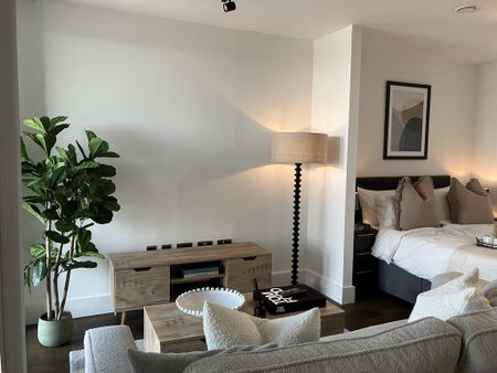 Studio to rent - Photo 2