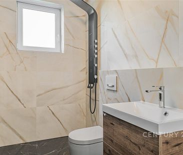 Pronájem domu 149 m² s pozemkem 330 m² - Photo 3