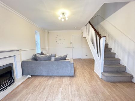 2 Bedroom House To Let - Photo 2