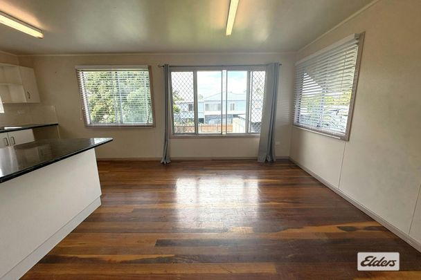 Spacious Family Home in Westlawn - Photo 1