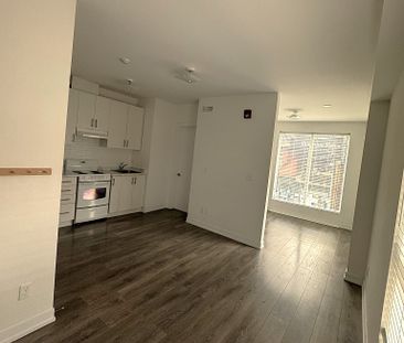 For Lease - 377 Church Street Unit# 201, Toronto, Ontario - Photo 3