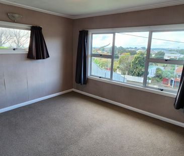 90 Mangorei Road, Strandon, New Plymouth - Photo 3