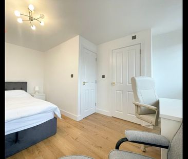 Room in a Shared House, Paul Gardens, CR0 - Photo 5
