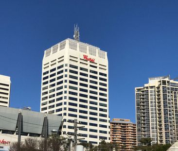 Renovated and Centrally Located, Art Deco One Bedroom Apartment wit... - Photo 3