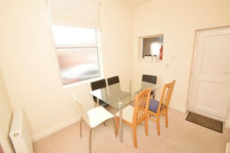 Mauldeth Road, Fallowfield, Manchester, M14 - Photo 3