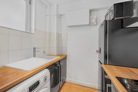 Studio to rent - Photo 3