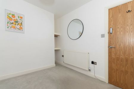 GROUND FLOOR FLAT Holdenhurst Rd SHELBOURNE CLOSE - Photo 5