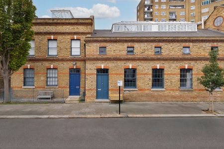 A Chic Three-Bedroom Apartment in a Classic Notting Hill Terrace - Photo 5