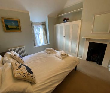 3 bedroom terraced house to rent - Photo 4