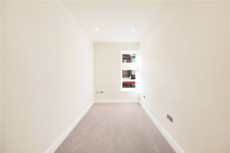 Church Street, EN2, Enfield - Photo 3