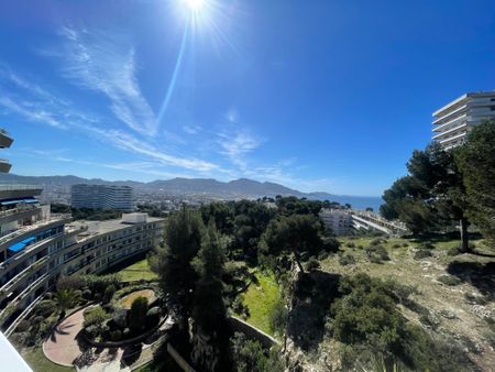 Location Appartement 2 pièces 71m² MARSEILLE 8ème - Photo 5