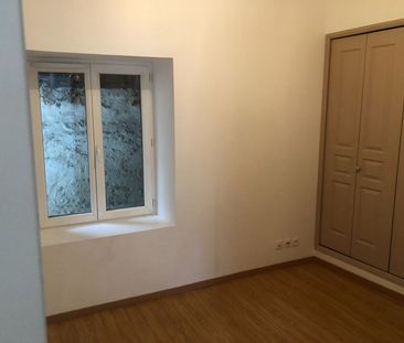 Location Appartement 2 pièces 34m² - Photo 2