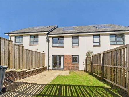 Price £1,495 pcm - Available Now - Unfurnished - Photo 2