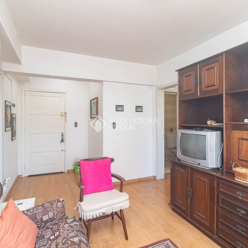 Apartamento com 1 quarto e 44m² para alugar em Floresta, Porto Alegre. - Foto 1