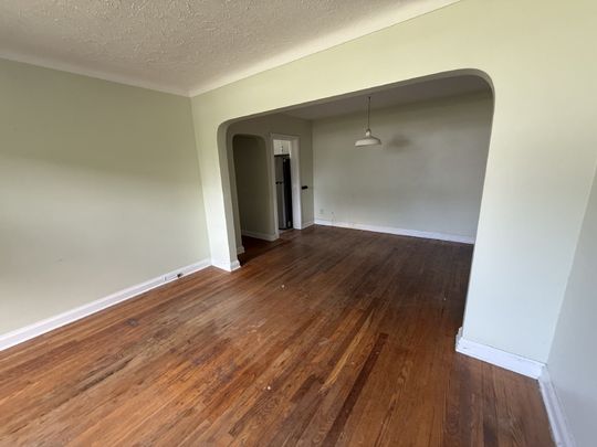 371 Churchill Avenue North - 1 - Photo 1