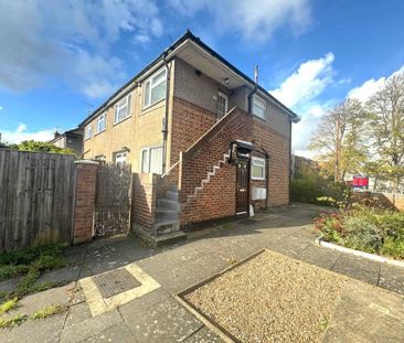 2 bedroom maisonette to rent - Photo 4