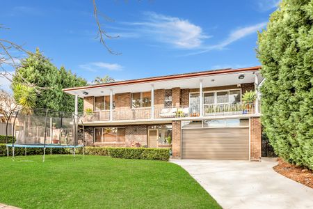 55 Reading Avenue, Kings Langley NSW 2147 - House For Rent | Domain - Photo 4