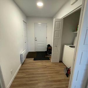 Grand appartement 3 chambres et 2 salles de bain - Photo 2