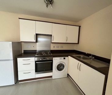 St Johns House, Robinson Road - Photo 3