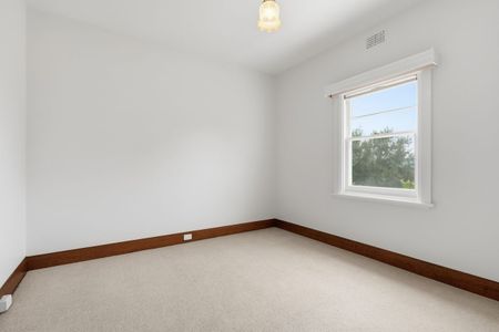 143A Augusta Rd, 7008, Lenah Valley - Photo 2