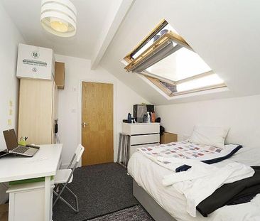 7 bedroom terraced house to rent - Photo 3