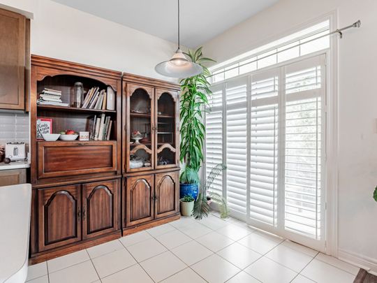 For Lease - 2 Angela Street, Bradford West Gwillimbury, Ontario - Photo 1