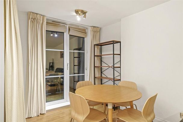 3 bedroom flat to rent - Photo 1