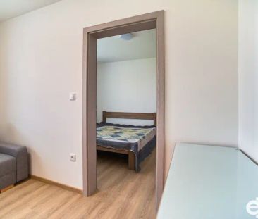 PRONÁJEM částečně vybaveného bytu 2+KK 37,1 m - Fotografie 3