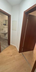 56746 Spessart:Helle, gemütliche Wohnung mit 2 Zimmern, Küche inkl. Einbauküche, Bad und Balkon in Spessart - Photo 4