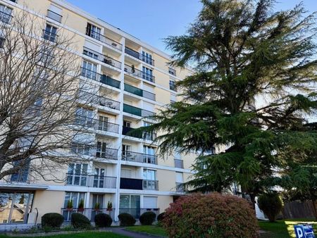 Location Appartement 2 pièces 49m² TROYES 10000 - Photo 5