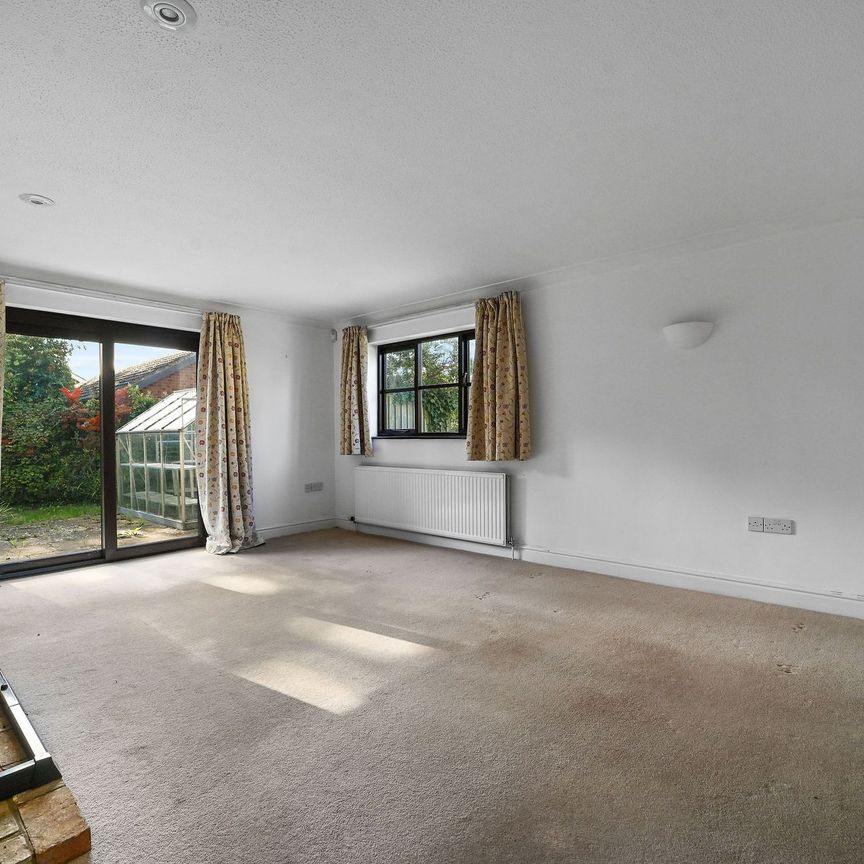 Ipswich Road, Woodbridge, IP12 - Photo 1